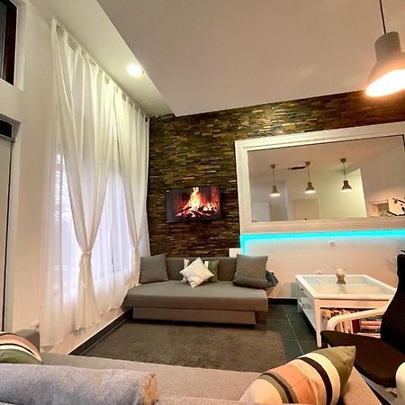فيلا Pepino, Holiday House With A Garden فورنيكا المظهر الخارجي الصورة